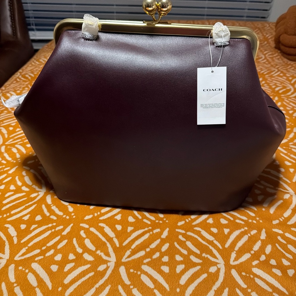 Coach Large Kisslock Frame Bag Black Currant - Picture 6 of 9